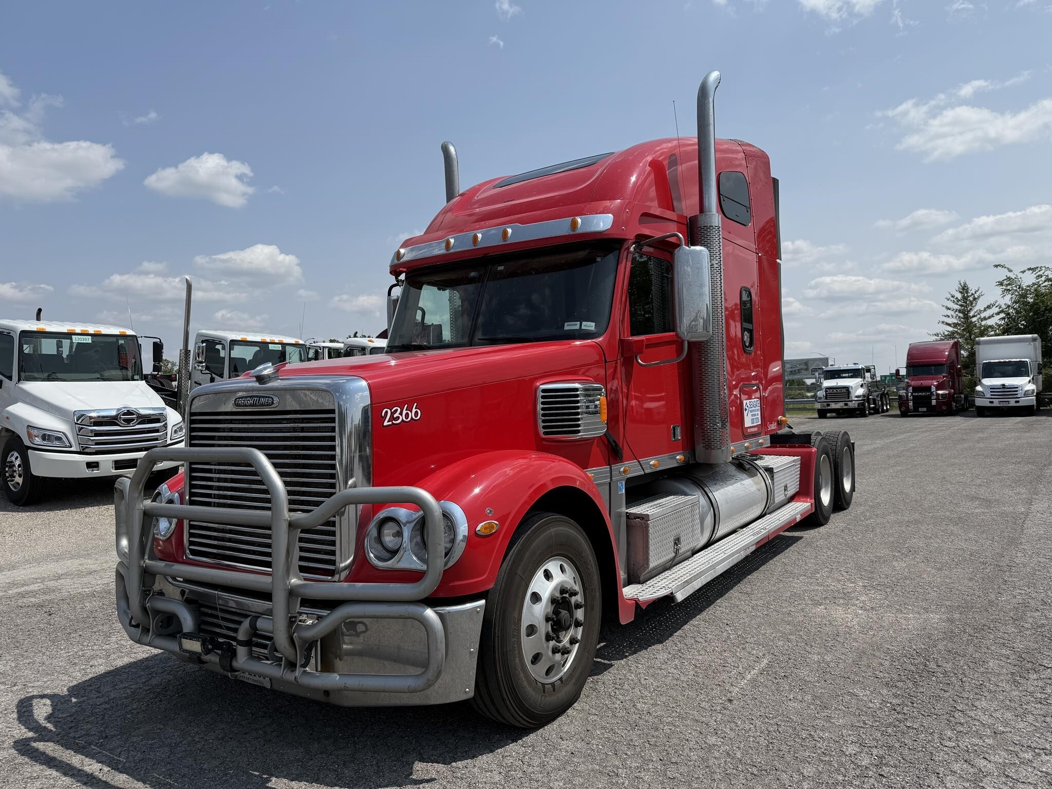 2017 FREIGHTLINER COLUMBIA in Findlay, OH