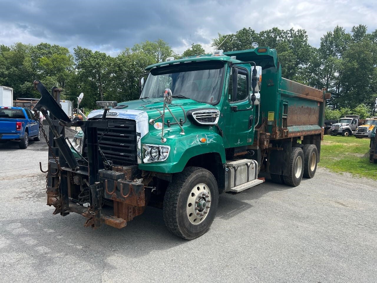 2016 FREIGHTLINER 114 SD in Westminster, VT