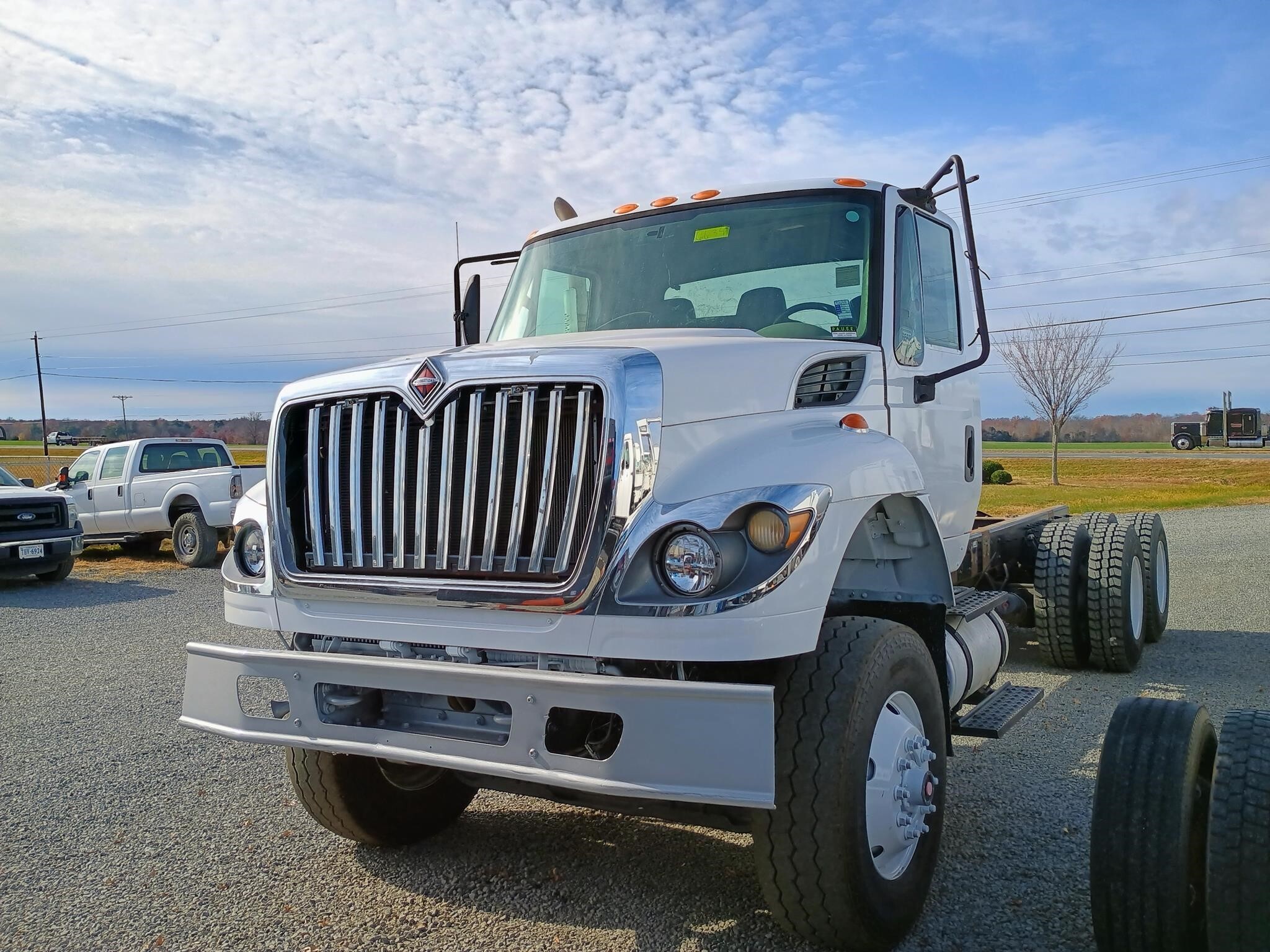 2013 INTERNATIONAL WORKSTAR 7400 in Bealeton, VA