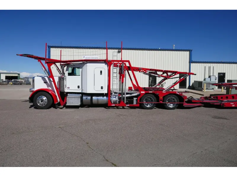 2020 PETERBILT 389