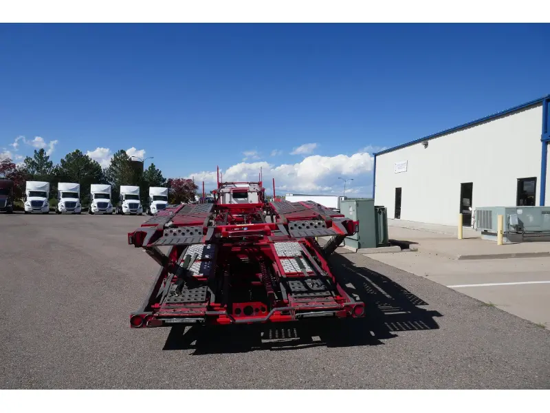 2020 PETERBILT 389