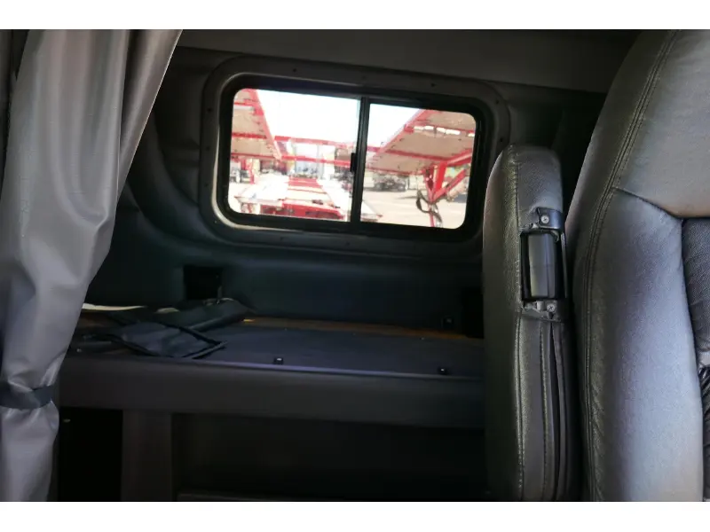 2020 PETERBILT 389
