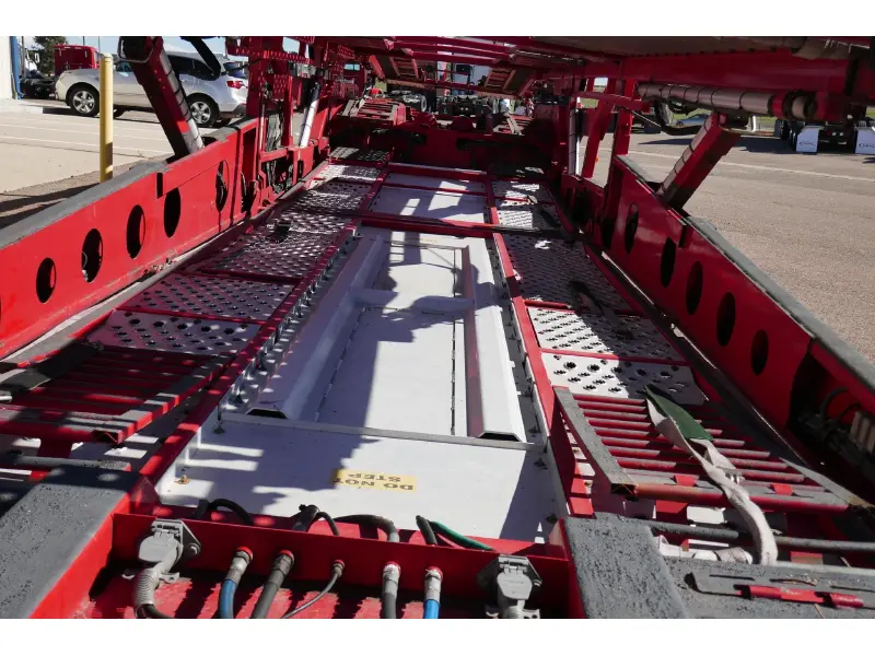 2020 PETERBILT 389