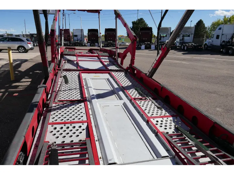2020 PETERBILT 389