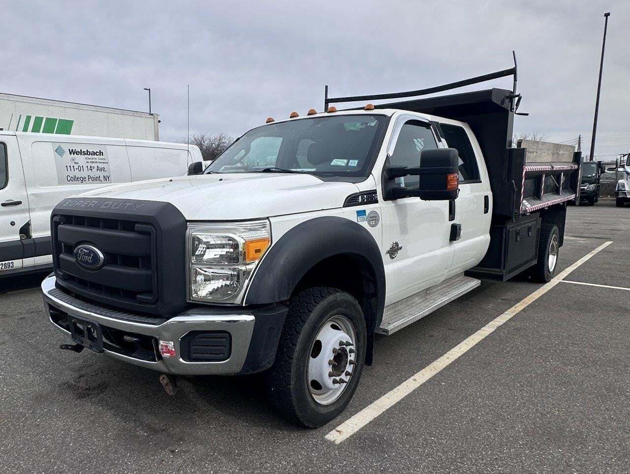 2012 FORD F550 in Jamaica, NY