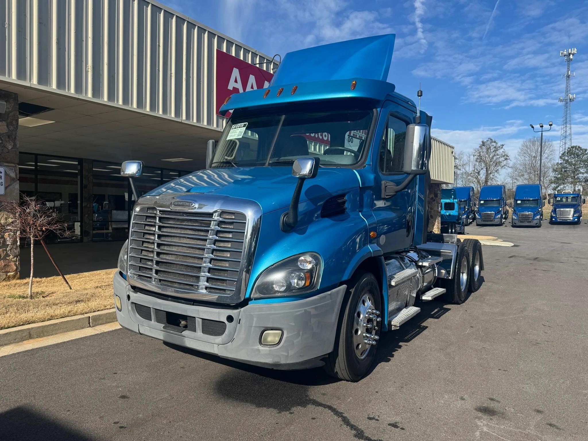 2016 FREIGHTLINER CASCADIA 113 in Monroe, GA