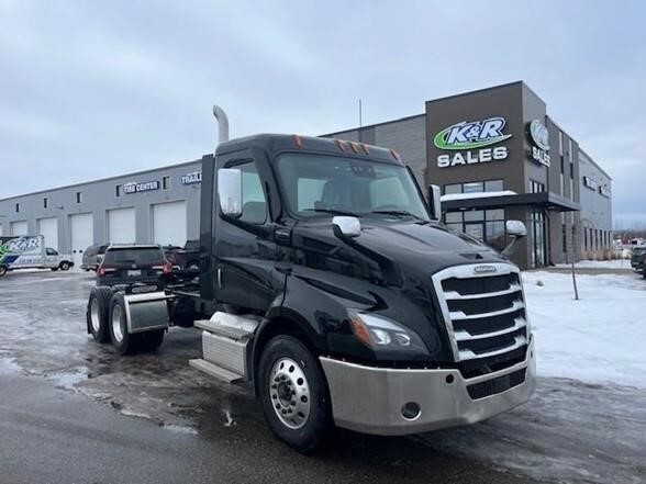 2026 FREIGHTLINER CASCADIA 116 in Grand Rapids, MI