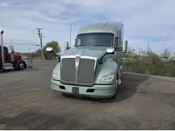 2021 KENWORTH T680
