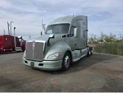 2021 KENWORTH T680