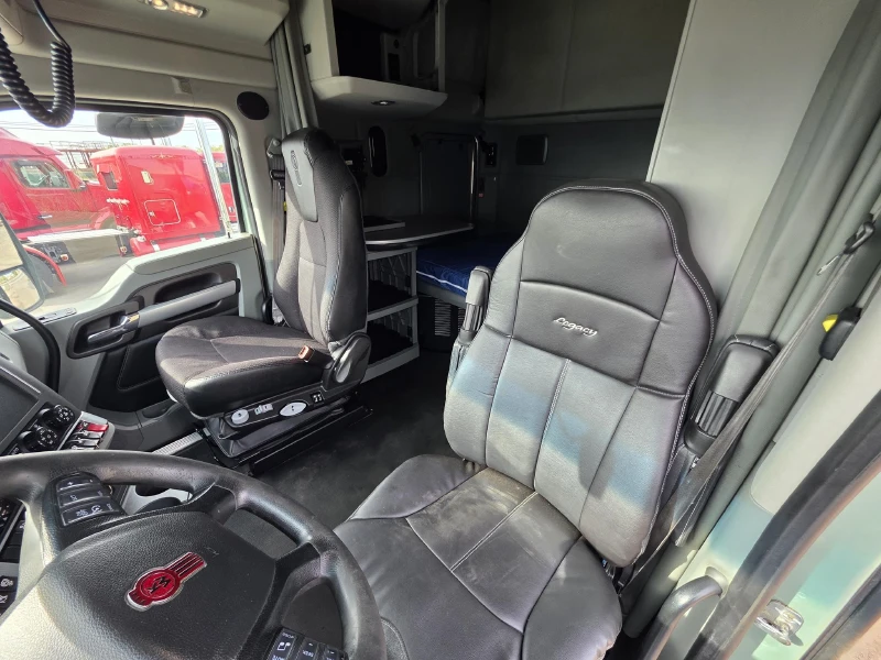 2021 KENWORTH T680