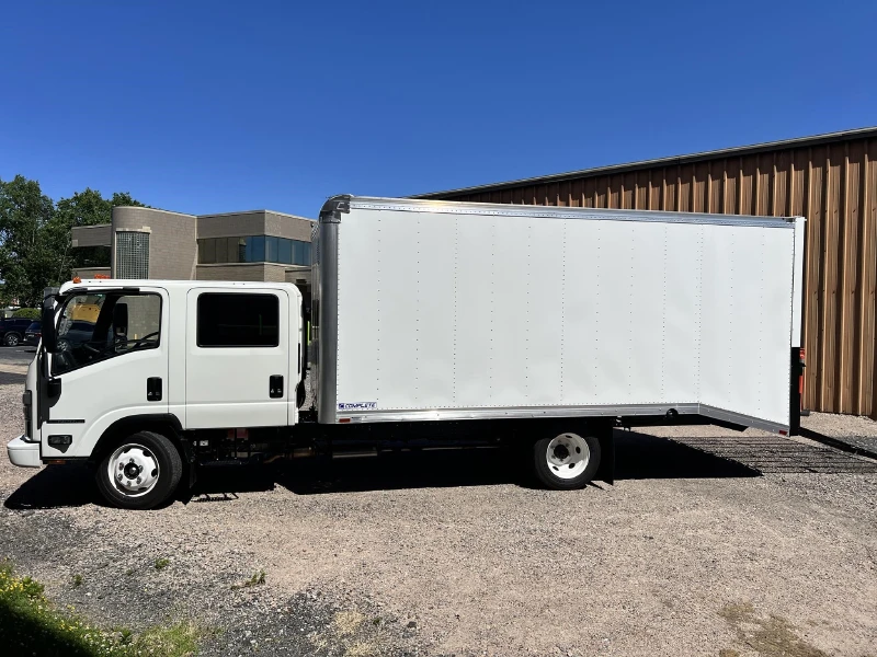 2027 ISUZU NPR HD
