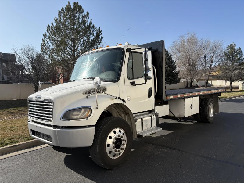 2016 FREIGHTLINER BUSINESS CLASS M2 106