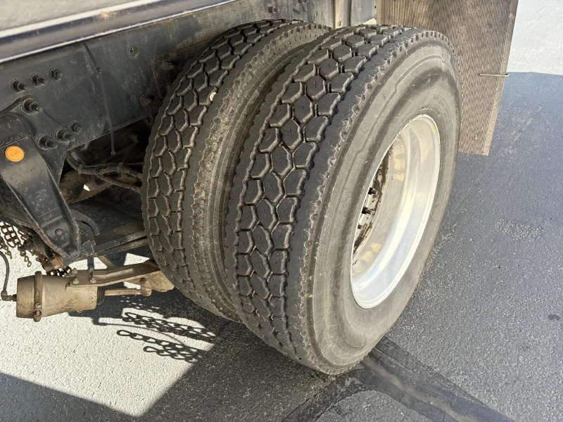 2016 FREIGHTLINER BUSINESS CLASS M2 106