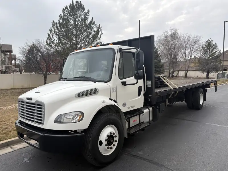 2019 FREIGHTLINER BUSINESS CLASS M2 106