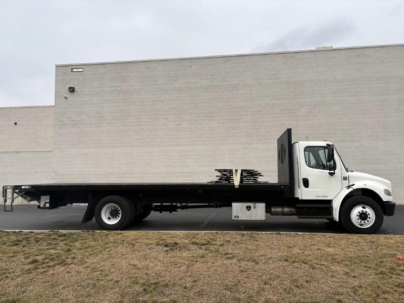 2019 FREIGHTLINER BUSINESS CLASS M2 106