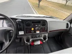 2019 FREIGHTLINER BUSINESS CLASS M2 106