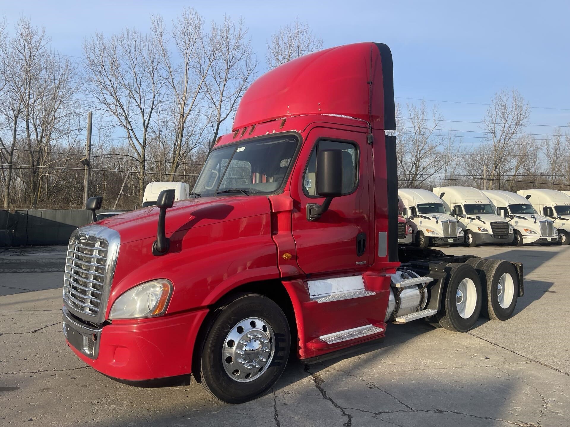 2015 FREIGHTLINER CASCADIA 125 in Fort Wayne, IN