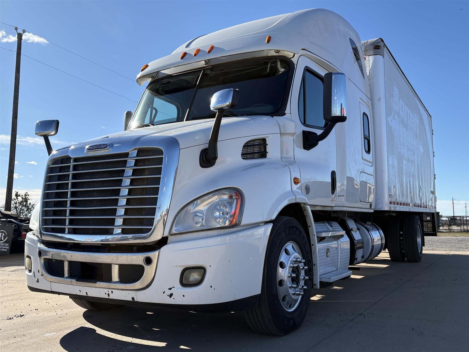 2015 FREIGHTLINER CASCADIA 113 in Caddo Mills, TX