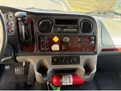 2015 FREIGHTLINER BUSINESS CLASS M2 106