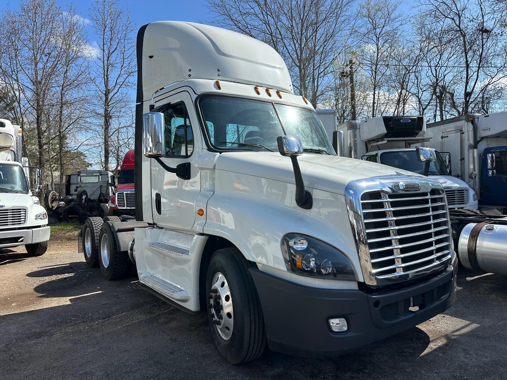2019 FREIGHTLINER CASCADIA 125 in Atlanta, GA