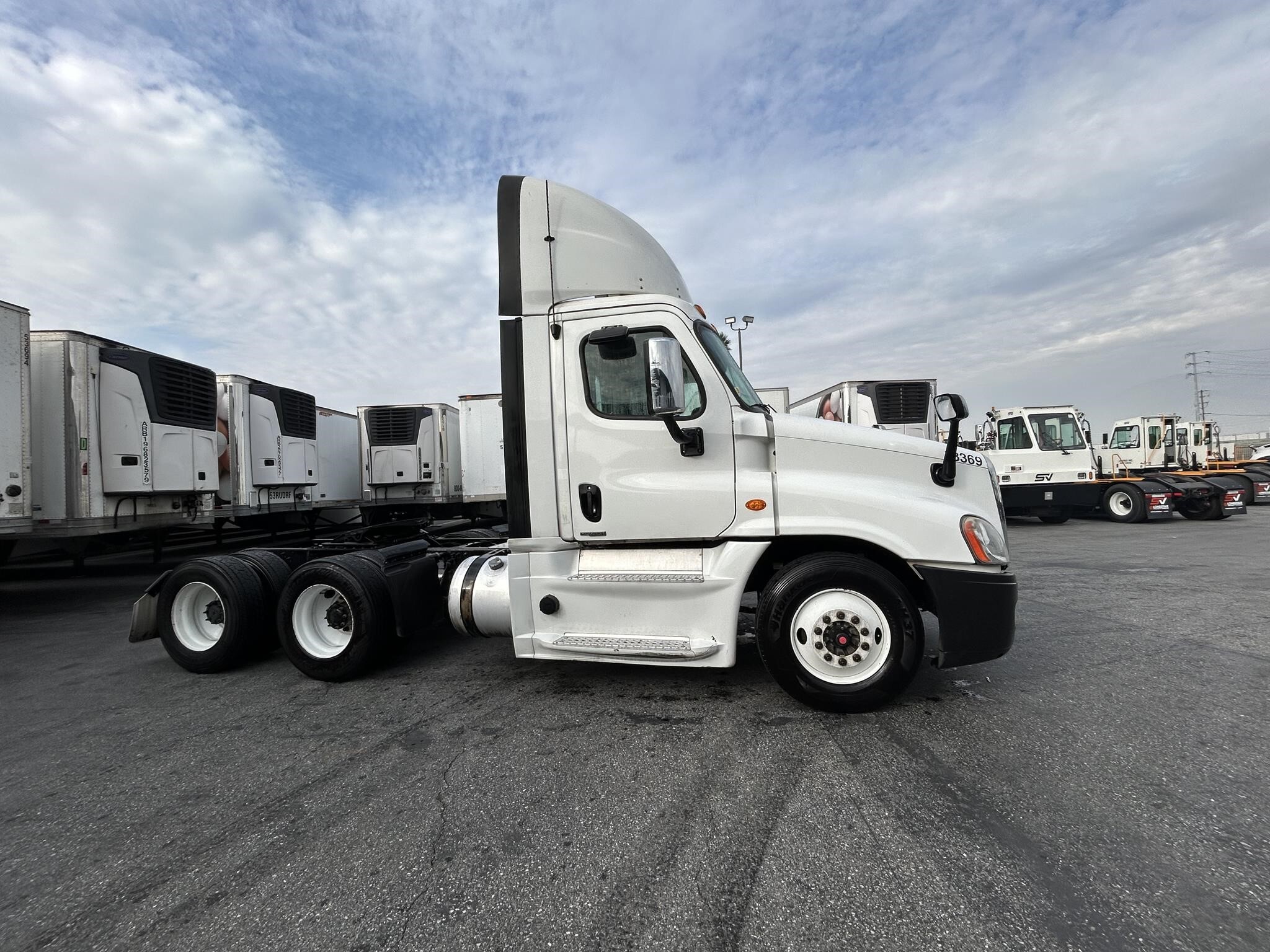 2018 FREIGHTLINER CASCADIA 125 in Fontana, CA