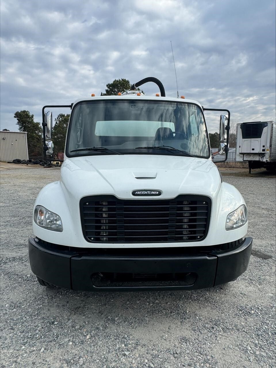 2016 FREIGHTLINER BUSINESS CLASS M2 106 in Macon, GA