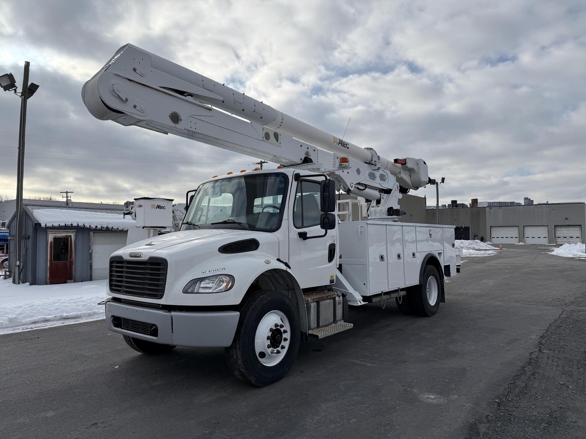 2020 FREIGHTLINER BUSINESS CLASS M2 106 in Plains, PA