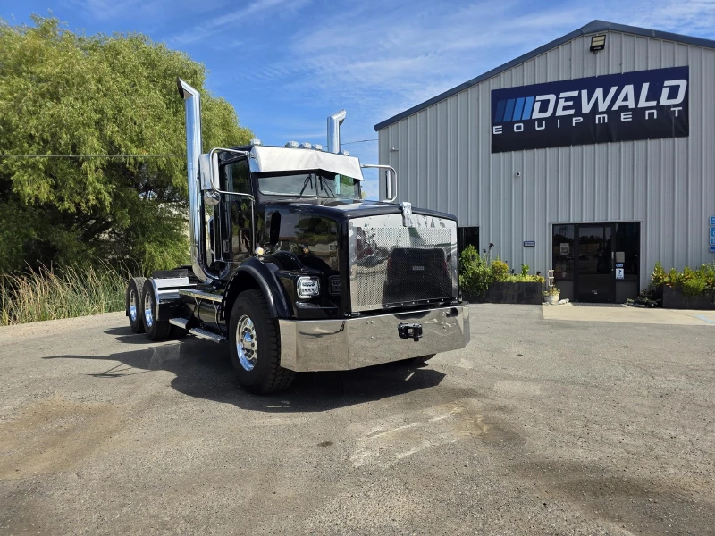 1999 KENWORTH T800