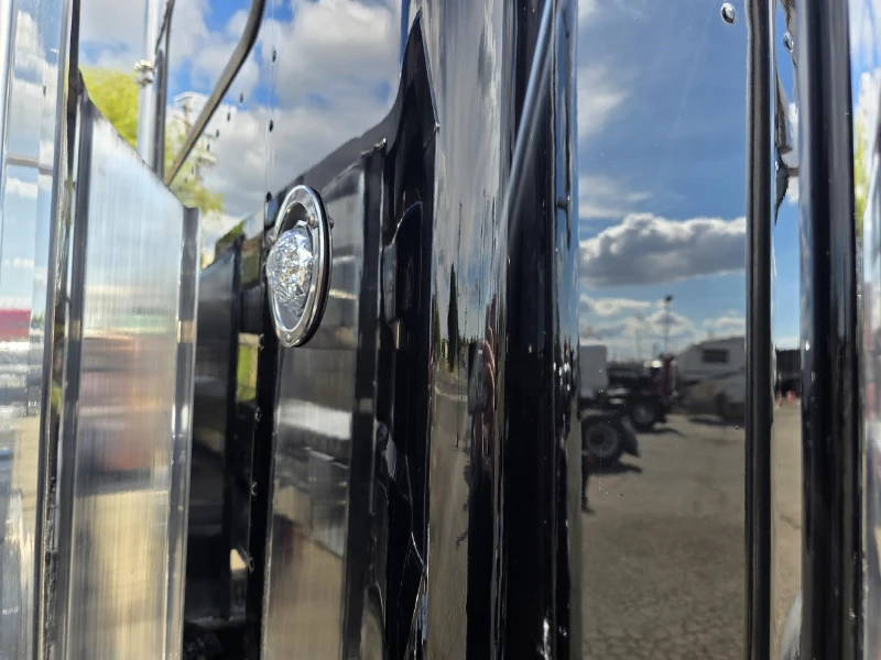 1999 KENWORTH T800