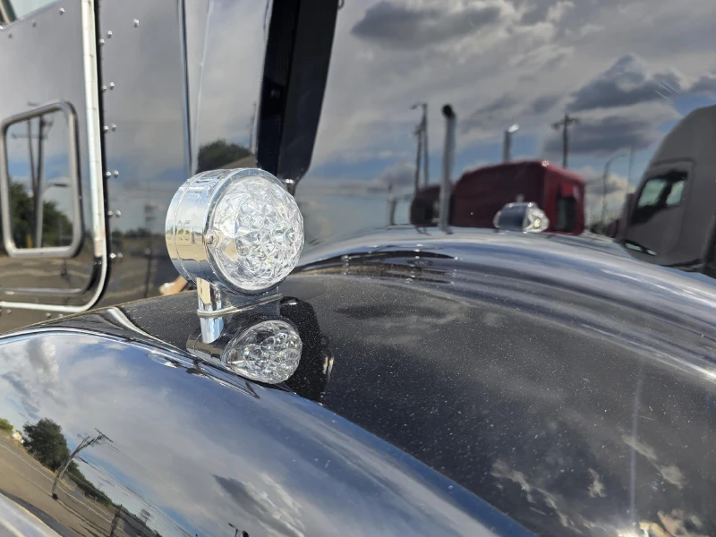 1999 KENWORTH T800