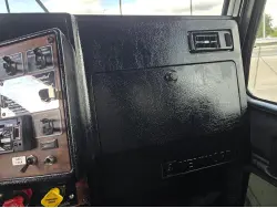 1999 KENWORTH T800