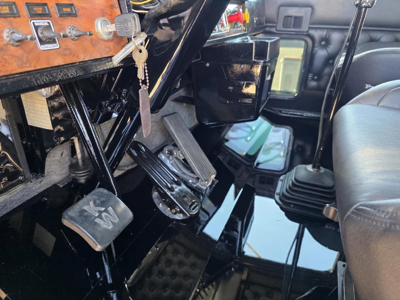 1999 KENWORTH T800