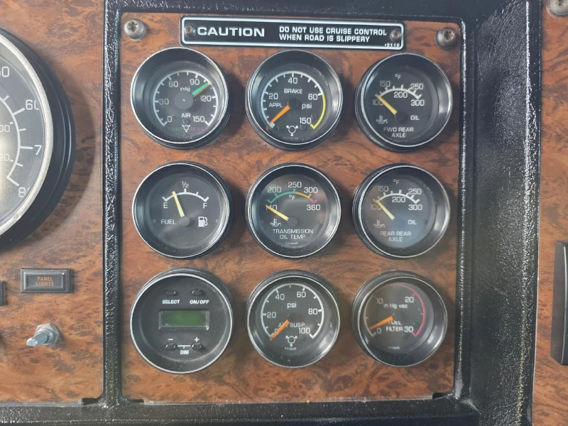 1999 KENWORTH T800