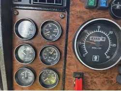 1999 KENWORTH T800