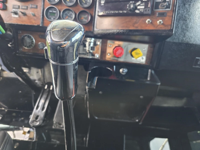 1999 KENWORTH T800