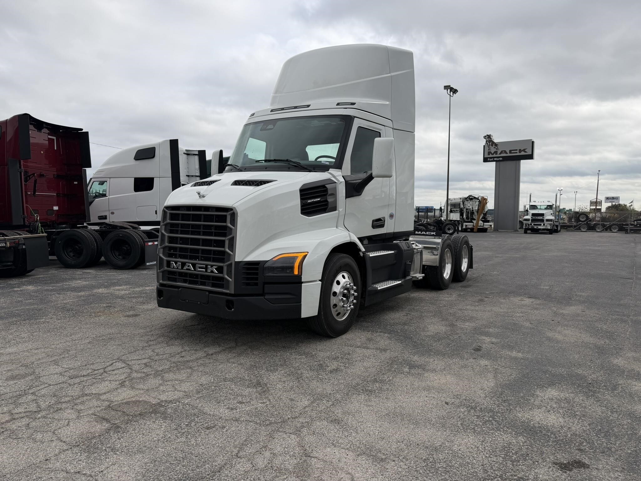 2027 MACK ANTHEM 64T in Fort Worth, TX