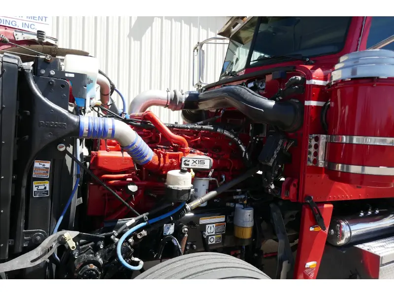 2020 PETERBILT 389