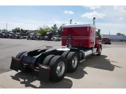 2020 PETERBILT 389