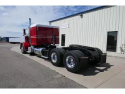 2020 PETERBILT 389
