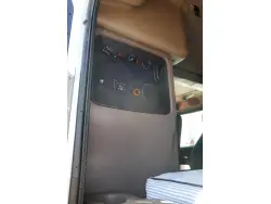 2020 PETERBILT 389