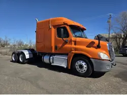 2013 FREIGHTLINER CASCADIA 125