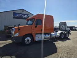 2013 FREIGHTLINER CASCADIA 125