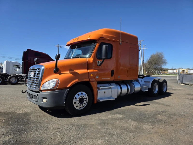 2013 FREIGHTLINER CASCADIA 125