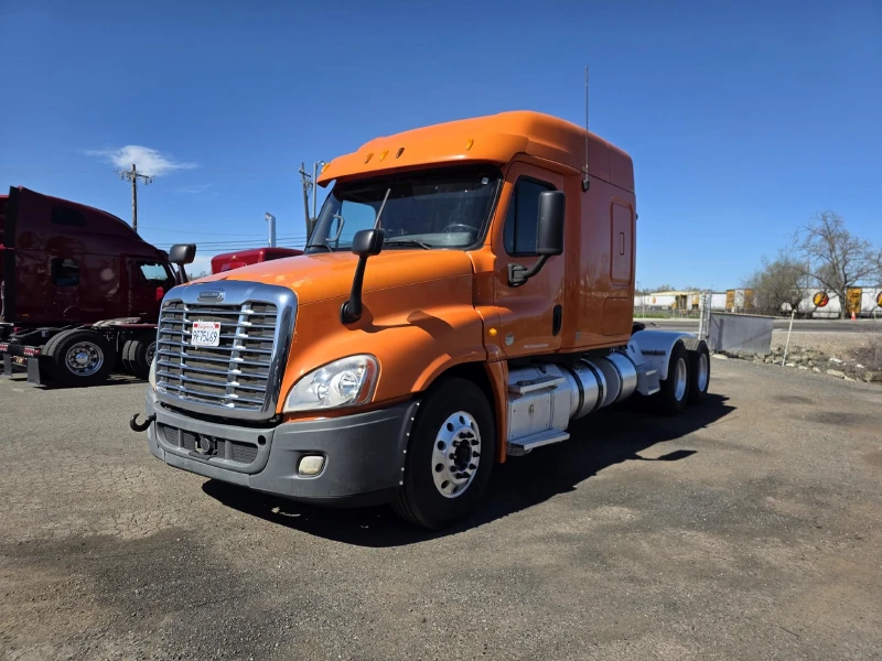 2013 FREIGHTLINER CASCADIA 125