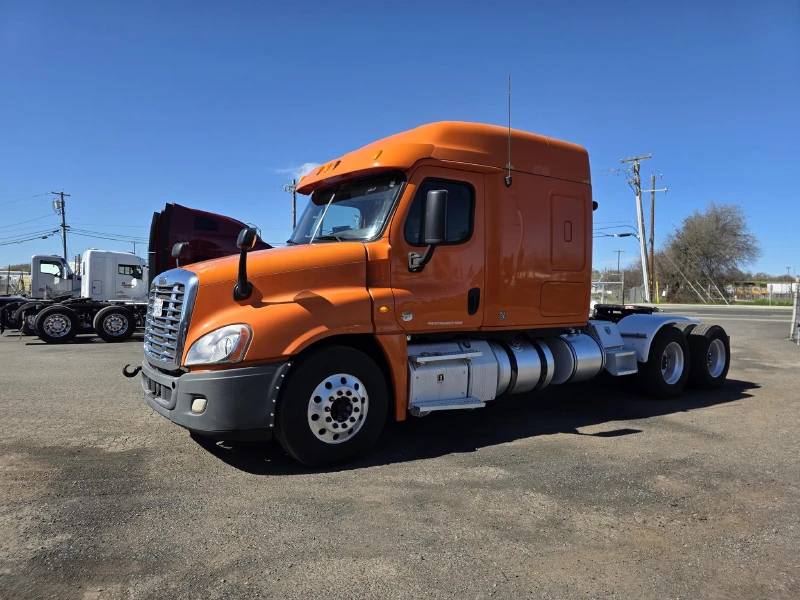 2013 FREIGHTLINER CASCADIA 125