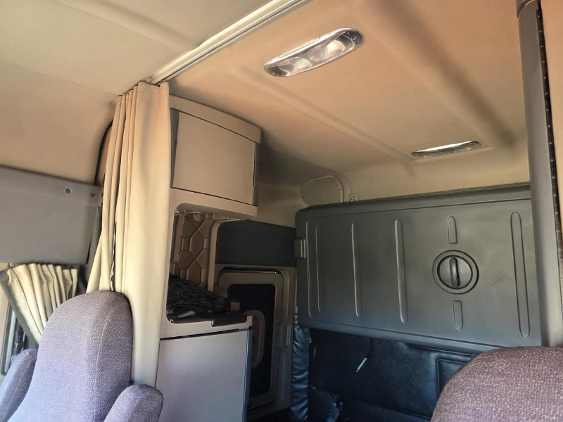 2013 FREIGHTLINER CASCADIA 125