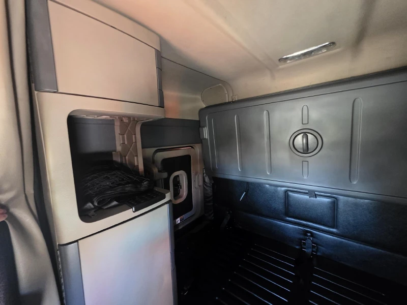 2013 FREIGHTLINER CASCADIA 125