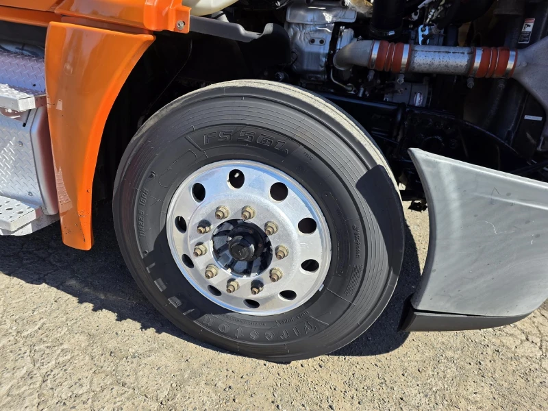 2013 FREIGHTLINER CASCADIA 125