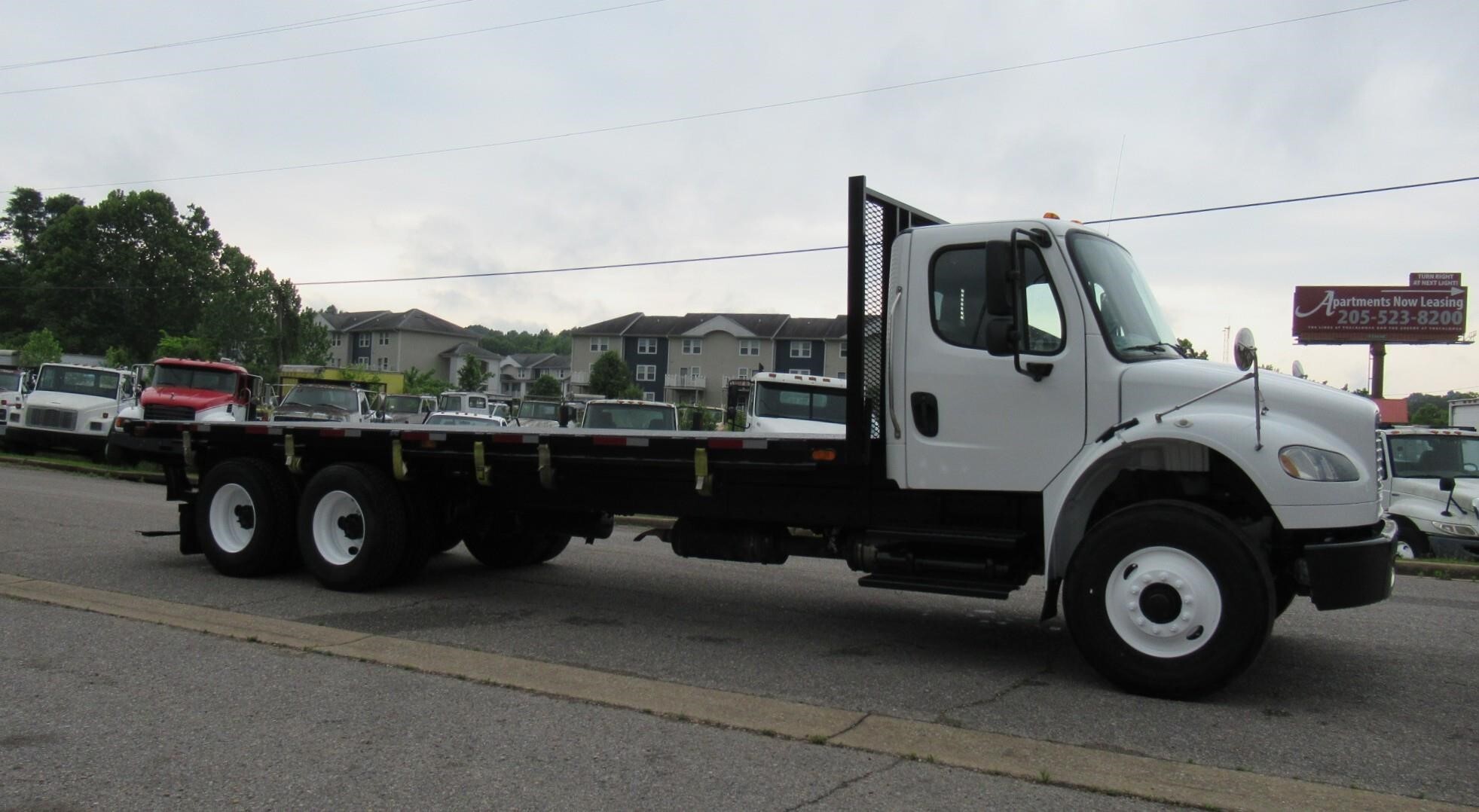 2016 FREIGHTLINER BUSINESS CLASS M2 106 in Tuscaloosa, AL