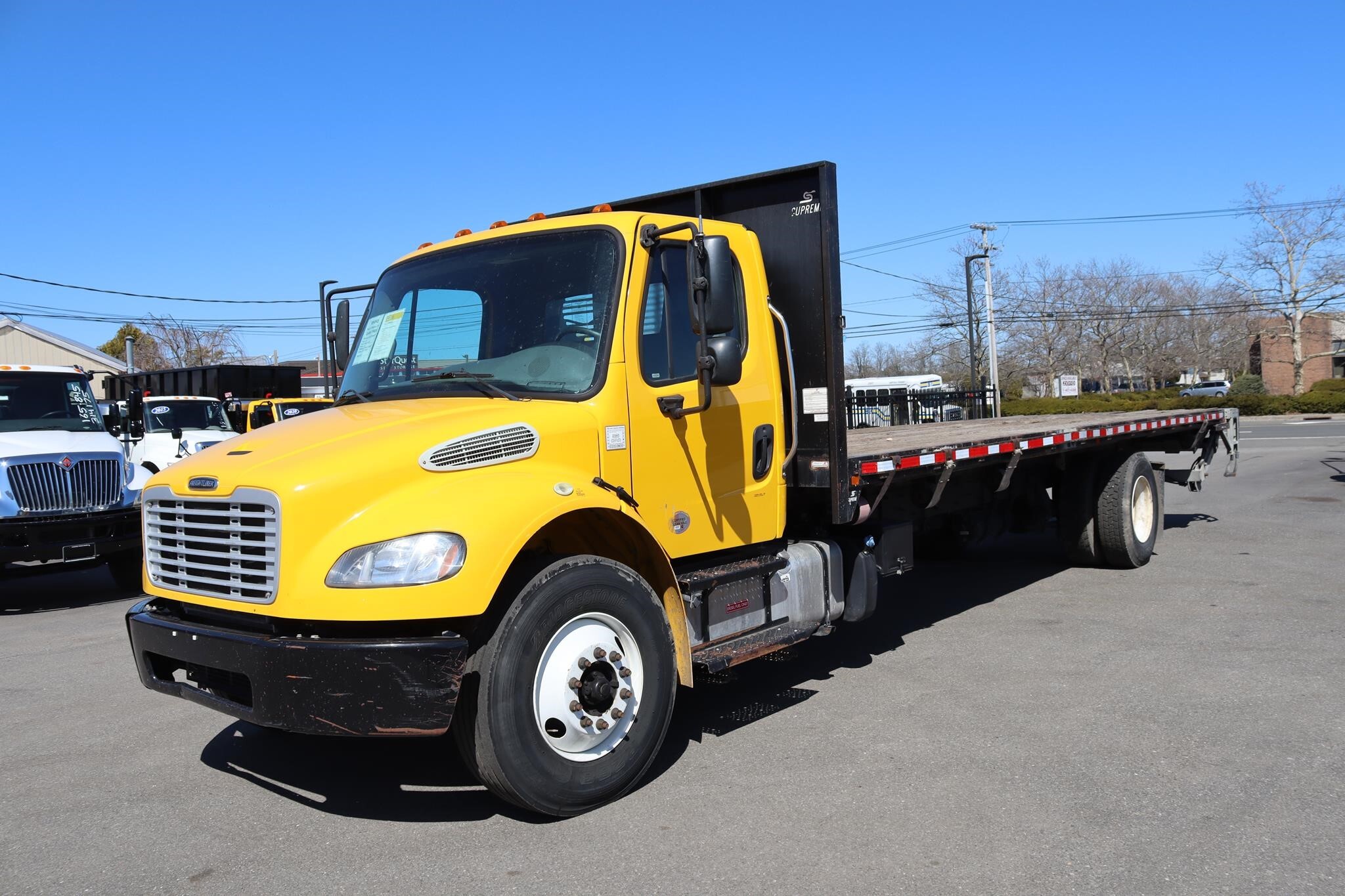 2019 FREIGHTLINER BUSINESS CLASS M2 106 in Ronkonkoma, NY